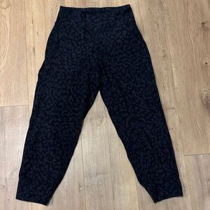 lululemon athletica Black Patterned align joggers  Leggings
